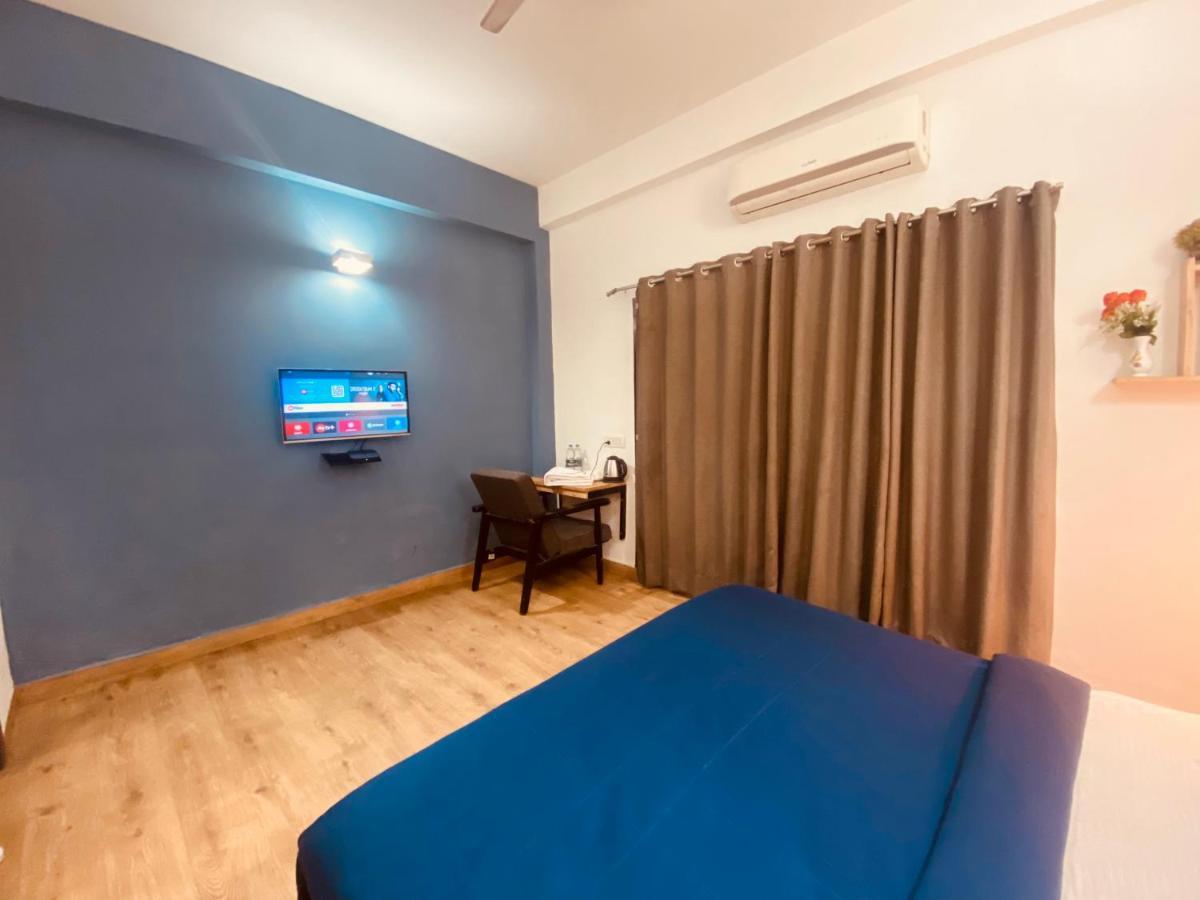 Divine Inn Couple Friendly Hotel Near Sector 51 Metro Station Noida Eksteriør billede