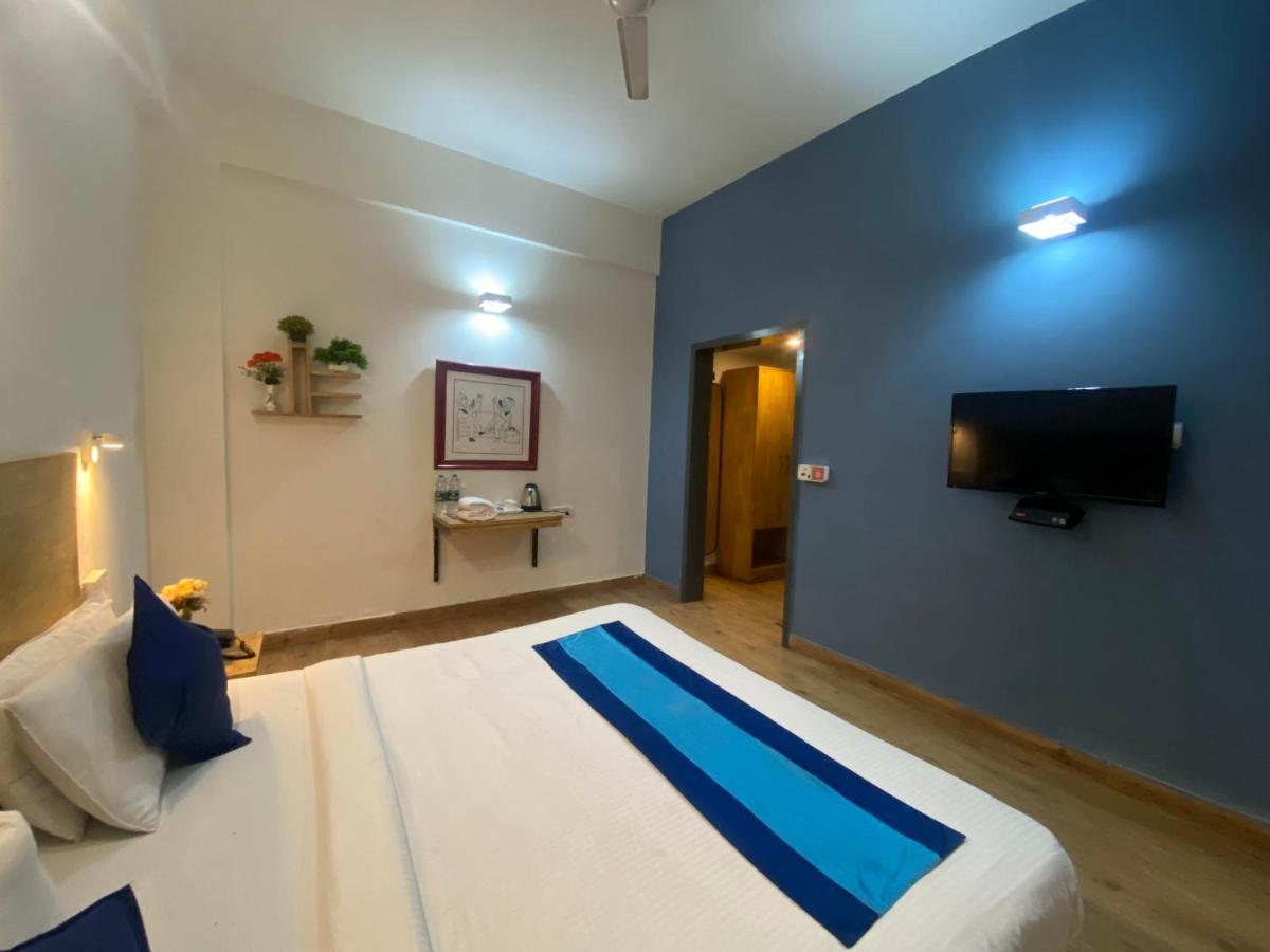 Divine Inn Couple Friendly Hotel Near Sector 51 Metro Station Noida Eksteriør billede