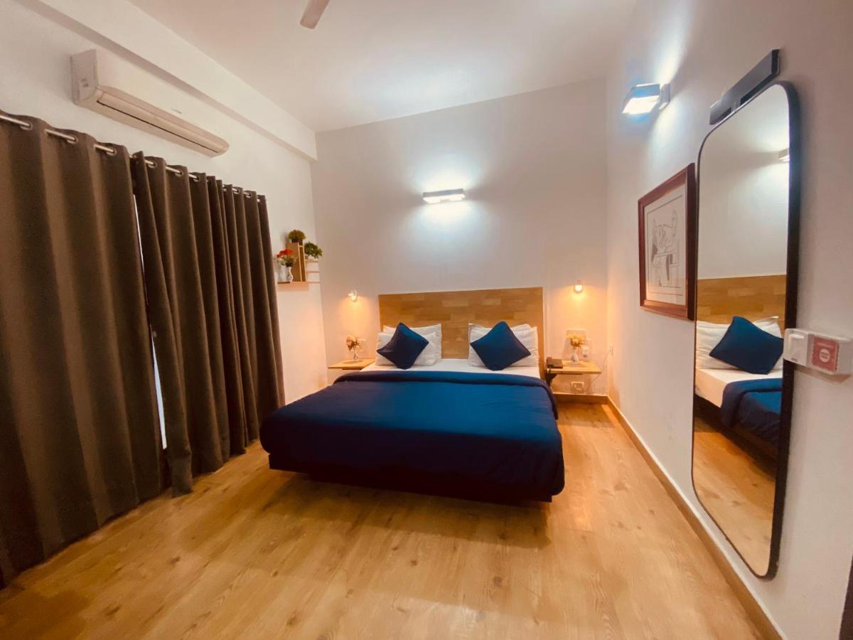 Divine Inn Couple Friendly Hotel Near Sector 51 Metro Station Noida Eksteriør billede