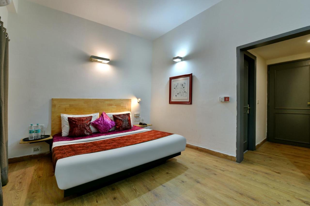 Divine Inn Couple Friendly Hotel Near Sector 51 Metro Station Noida Eksteriør billede