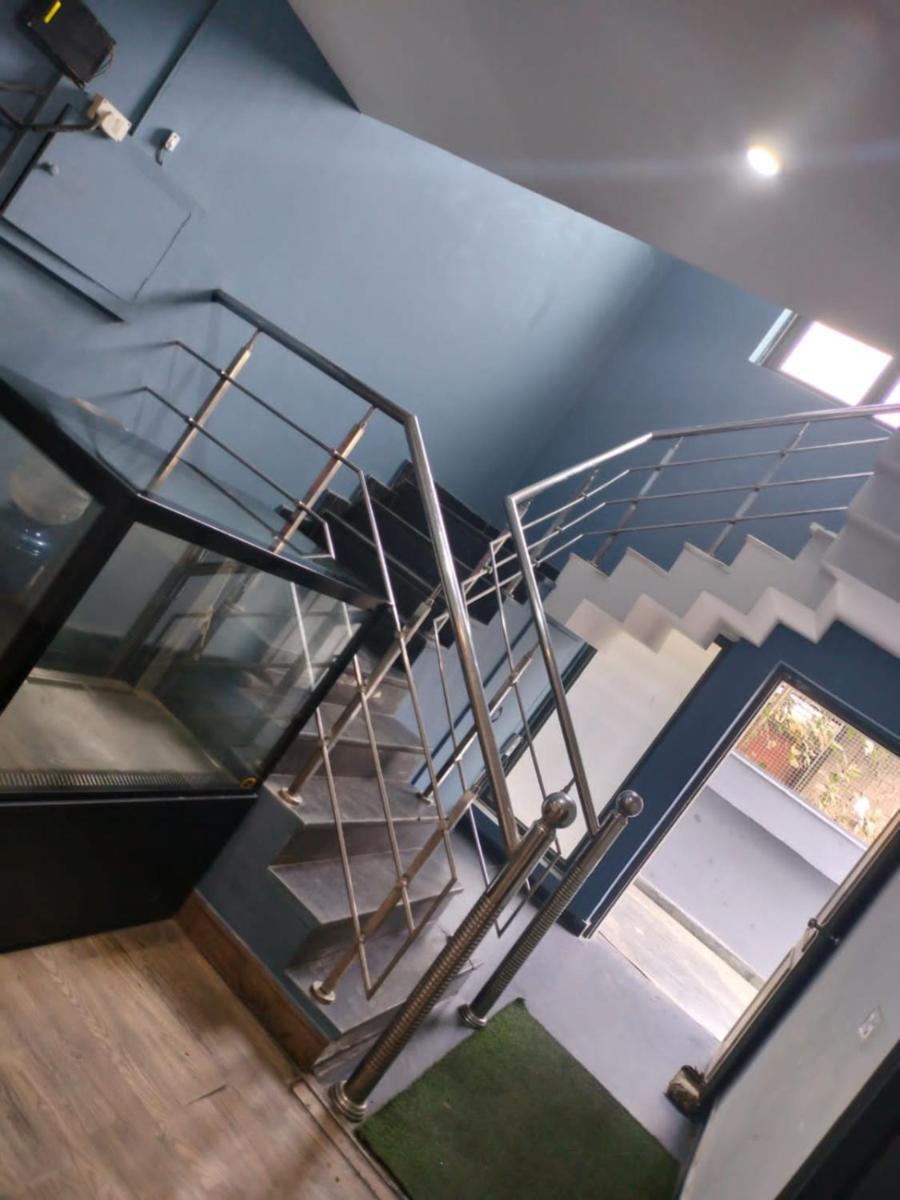 Divine Inn Couple Friendly Hotel Near Sector 51 Metro Station Noida Eksteriør billede