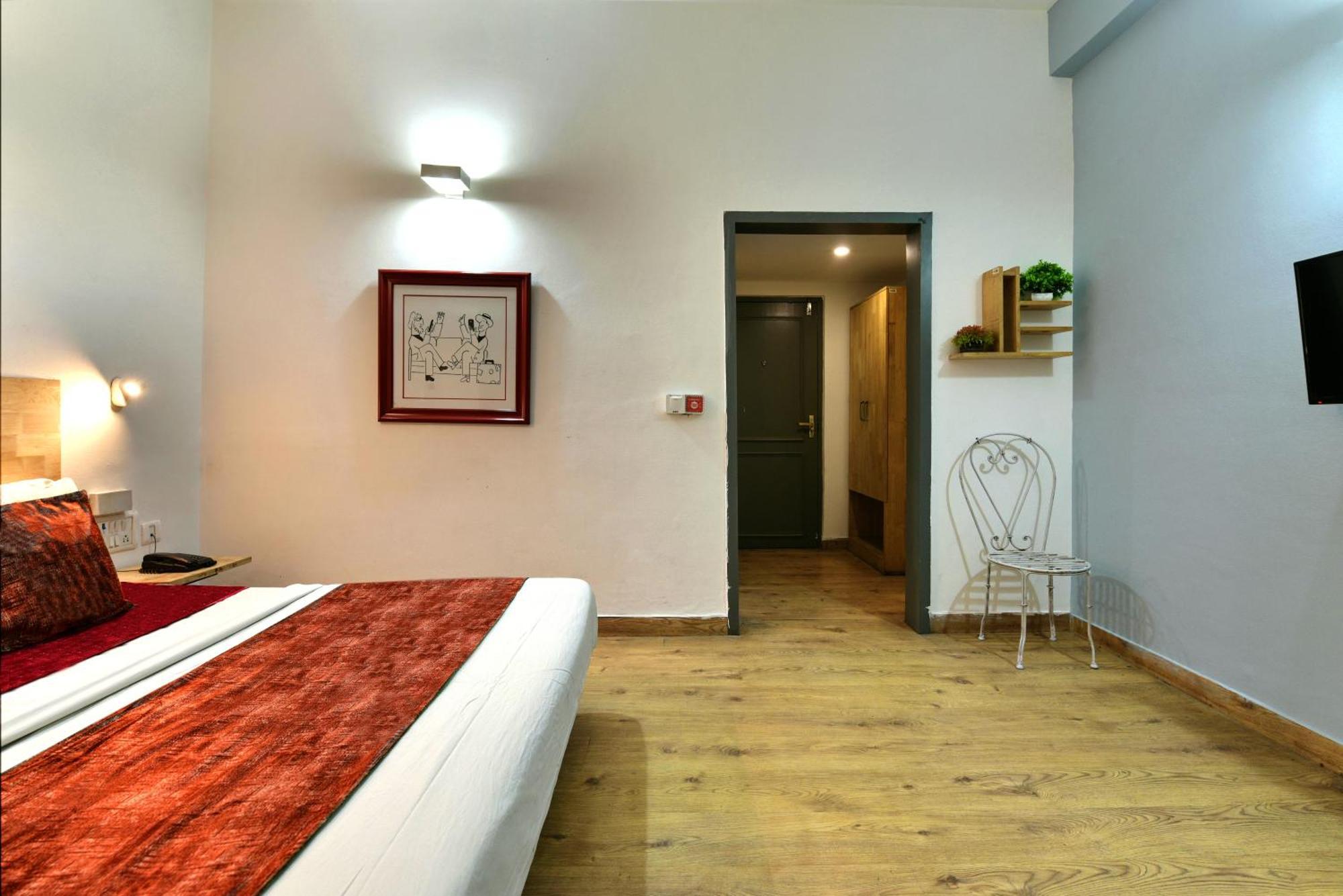 Divine Inn Couple Friendly Hotel Near Sector 51 Metro Station Noida Eksteriør billede